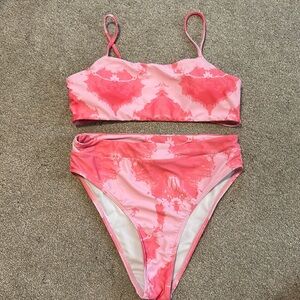 Pink tye dye bikini